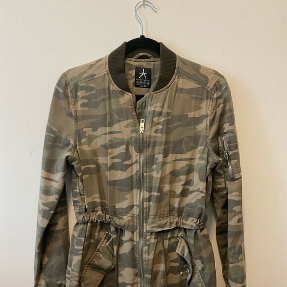 Atmosphere Camouflage Utility Jacket - Picture 4 of 8